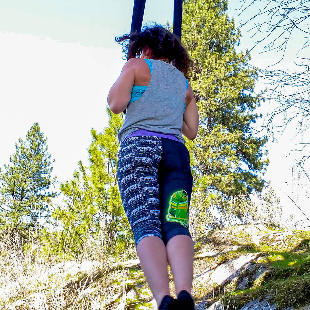 Glow Feral Soul - Capris