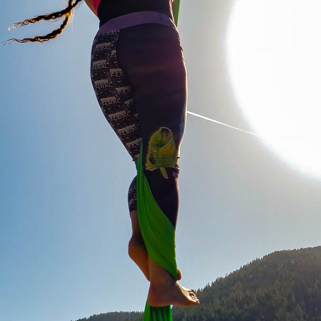 Glow Feral Soul - Leggings