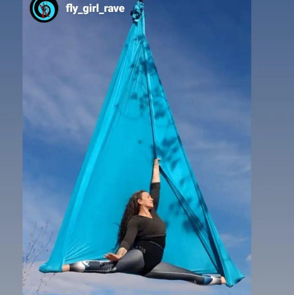 SnowVember Deer - Leggings