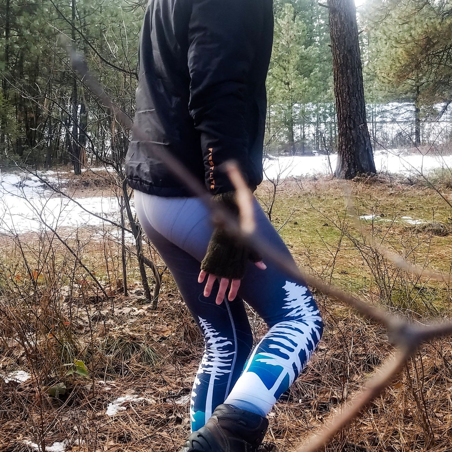 SnowVember Deer - Leggings