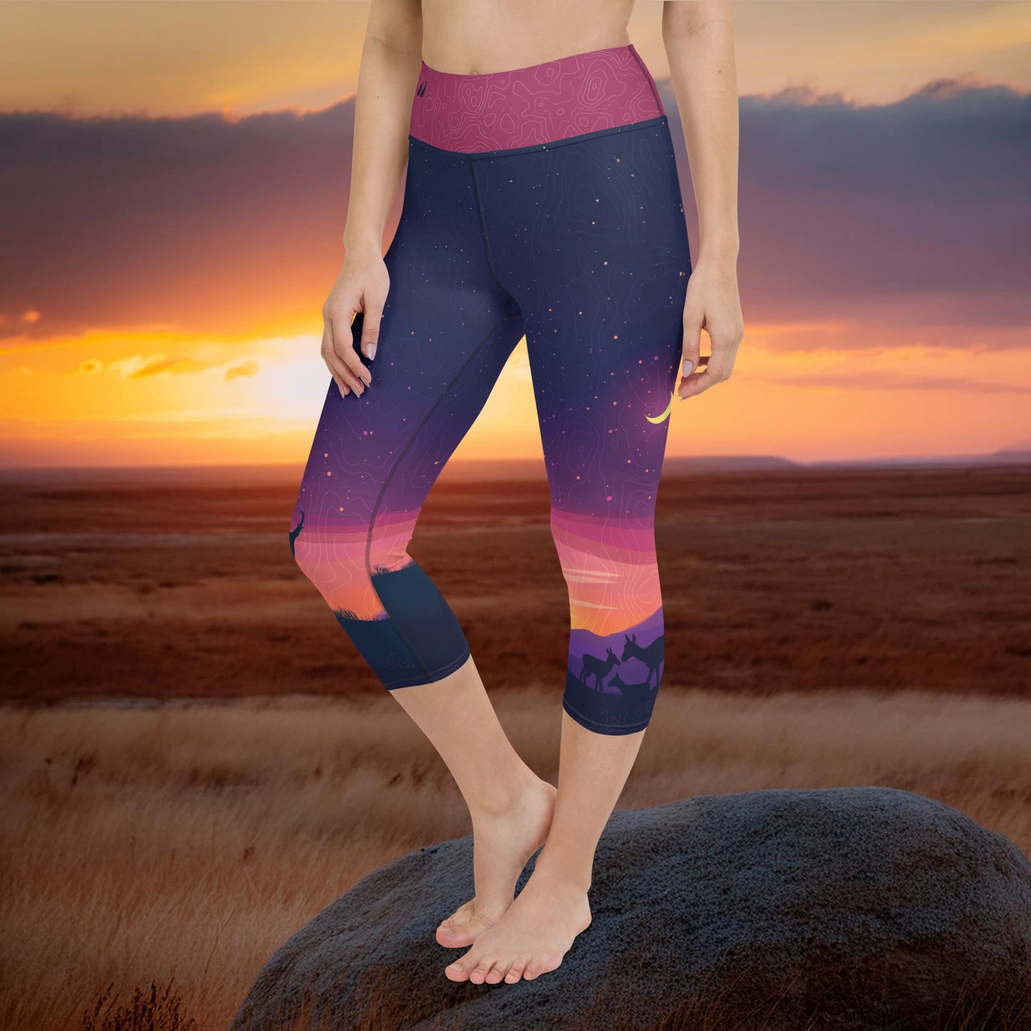 Pronghorn Antelope Twilight - Capri Leggings